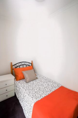 Standard Studio - Photo 3