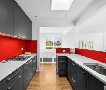 Coastal Living Meets Family Comfort - Photo 1
