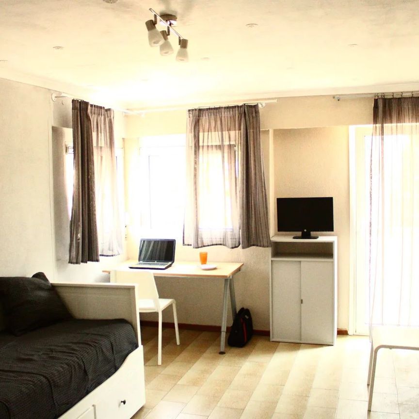 Studio/Γκαρσονιέρα για ενοικίαση Βυζάντιο (Καλαμαριά) - Photo 1