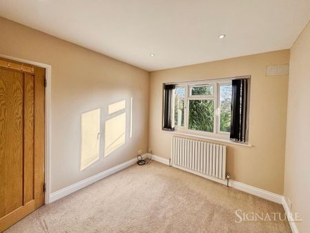 3 bedroom semi-detached house to rent - Photo 4