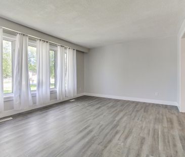 For Lease - 17 Larkdale Crescent, Essa, Ontario - Photo 6