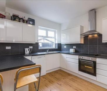 1 bedroom semi-detached house to rent - Photo 5