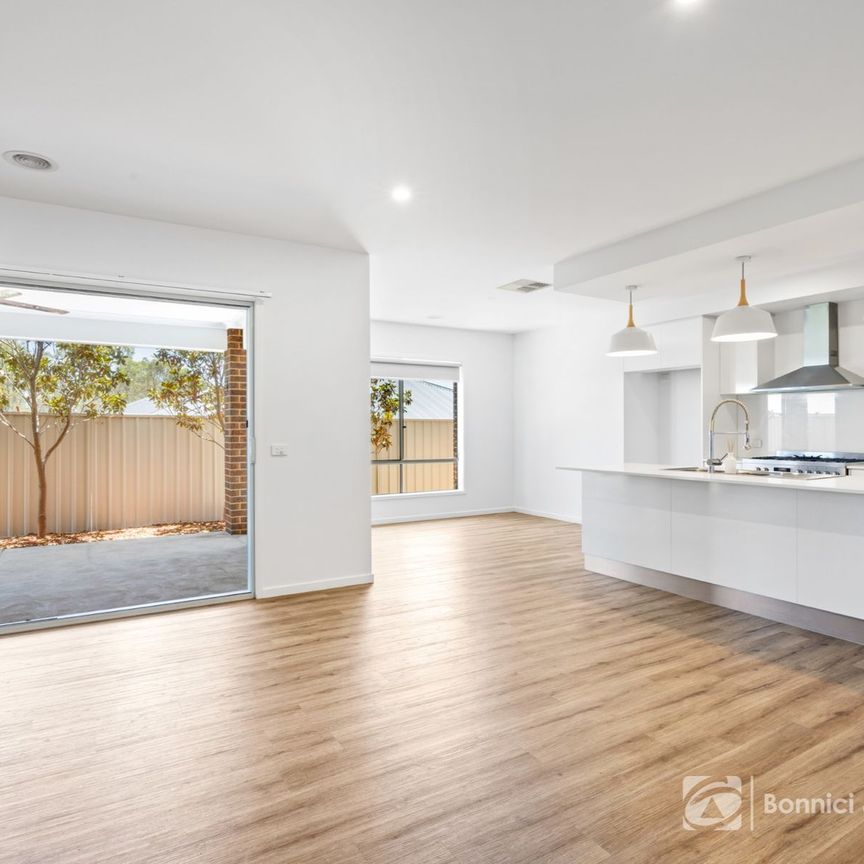 WHITE BOX RISE FAMILY HOME - Photo 1