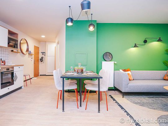 Logement à Paris, Location meublée - T5 - Banlieues (PA-4938) - Photo 1