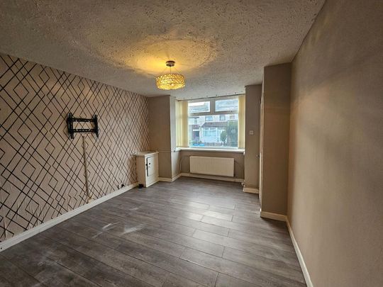 2 bedroom semi-detached house to rent - Photo 1