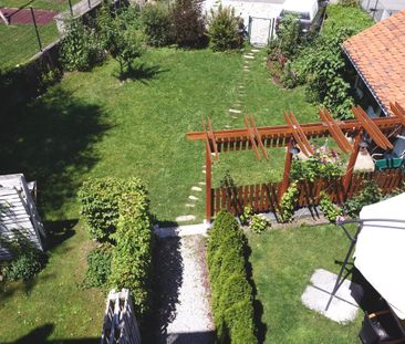 Charmante Altbauwohnung mit Garten und Terrasse - Photo 2