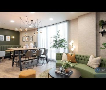 1 bedroom in a flat share to rent - Photo 4