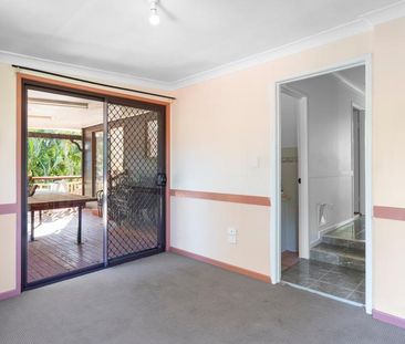 $950 per week / $3,800 Bond - Photo 3