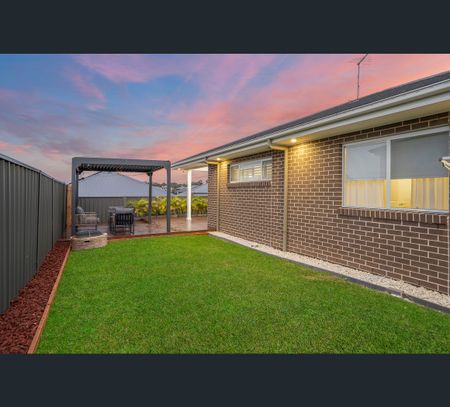 15 Mima Street, Fletcher, NSW 2287 - Photo 2