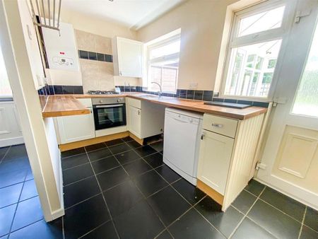 2 BED Detached house To rent - Photo 3