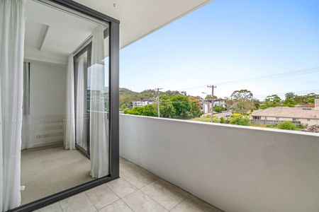 Sunny, Stylish & Effortlessly Convenient! - Photo 5