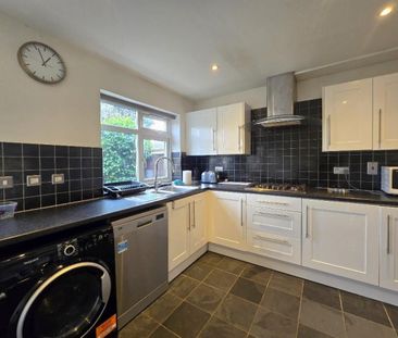 3 Bed Terraced House For Rent - Photo 5