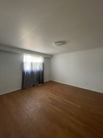 For Lease - 24 Sylvia Street Unit# Front Unit, Barrie, Ontario - Photo 4