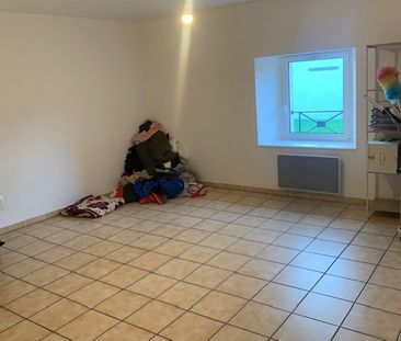 Maison mitoyenne 3 pièces à Cosnes-et-Romain - Photo 2