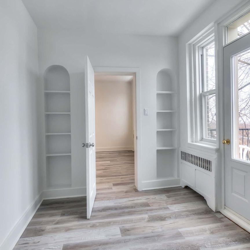 4855 Queen Mary Road - Spacious 3-Bedroom Apartment - Photo 1