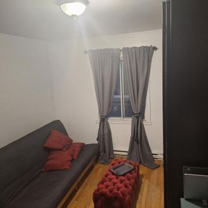 APARTMENT A LOUER 4/1/2 - Photo 2