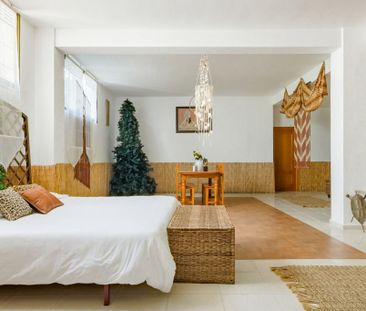 Luxury Villa for rent in Nueva Andalucia, Spain - Photo 2