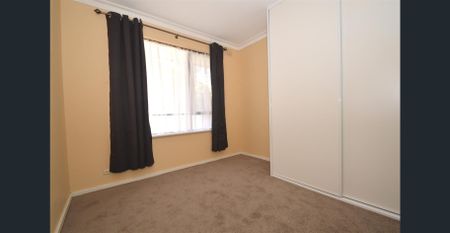 Spacious family home - Photo 3