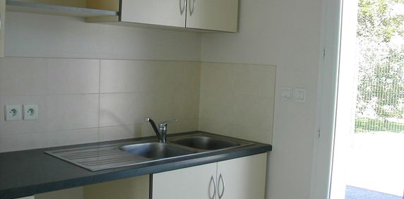 Location Appartement 3 pièces 54m² - Photo 2