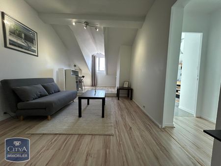 Location Appartement 2 pièces 52m² ST ETIENNE 42000 - Photo 2