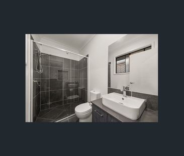 Stunning Family Home - Photo 6