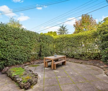 Register To View // Living the sophisticated, modern dream in the h... - Photo 3