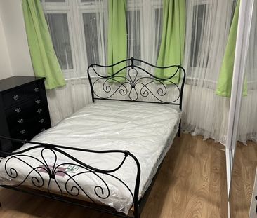 Room in a Shared House, Mount Pleasant, HA0 - Photo 6