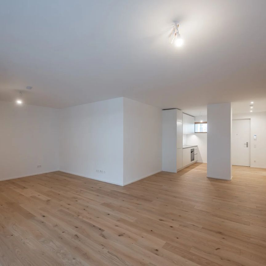 Exklusiver, zentraler Familienwohntraum! Einmalige 3 Zi. Wohnung mit Freifläche im Projekt Apollogasse18! - Photo 1