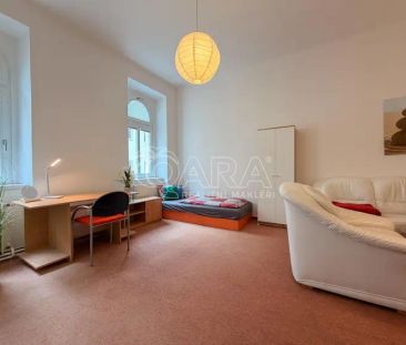 K PRONÁJMU - studentské bydlení ve zrekonstruovaném bytě 4+1, hned ... - Photo 2