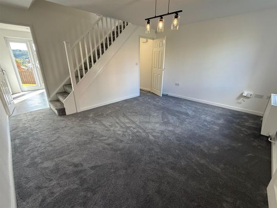 3 Bedroom House To Rent - Photo 1