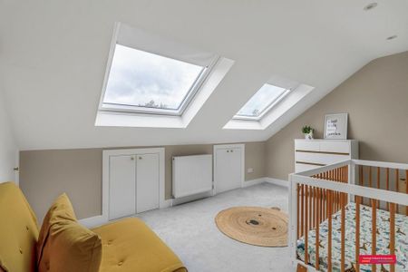 5 bedroom semi-detached house to rent - Photo 4