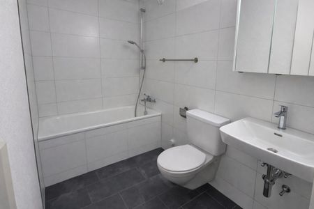 3.5 Zimmer, 125 m², 1. Stock - Photo 3