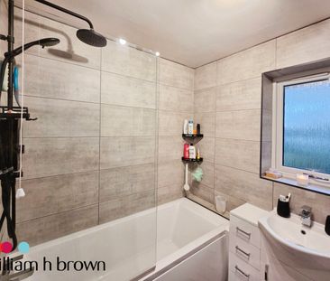 Hogg Lane, Grays - Photo 3