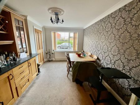 4 bedroom property to rent - Photo 5