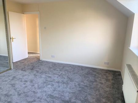 3 bedroom detached house to rent - Photo 4