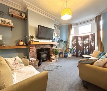 3 bedroom terraced house to rent - Photo 1