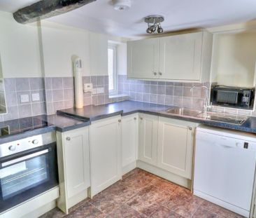 3 bedroom detached house to rent - Photo 6