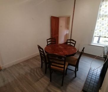 2 Bed Terraced House, Marshall Street, LE3 - Photo 1