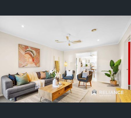 48 Golden Square Crescent, Hoppers Crossing, Vic 3029 - Photo 4