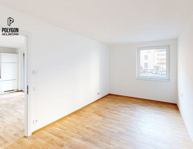 Stilvolle 2-Zimmer Wohnung mit großzügiger Terrasse und EBK - Photo 1