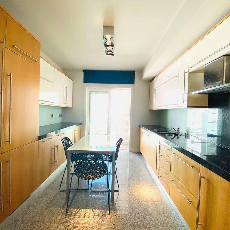 4 Bedroom Apartment, Lisboa - Photo 1