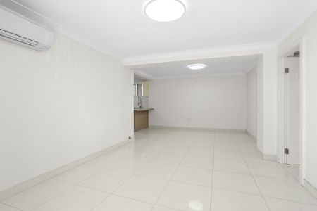 Charming Home in Prime Location - Photo 2