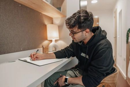 Gold En Suite (Washer/Dryer) - Photo 5