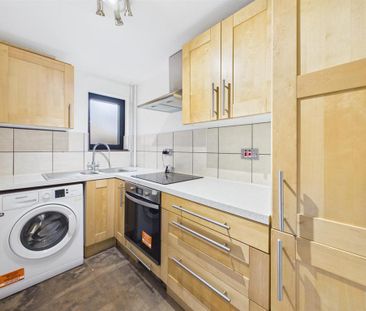 2 bedroom house to rent - Photo 3
