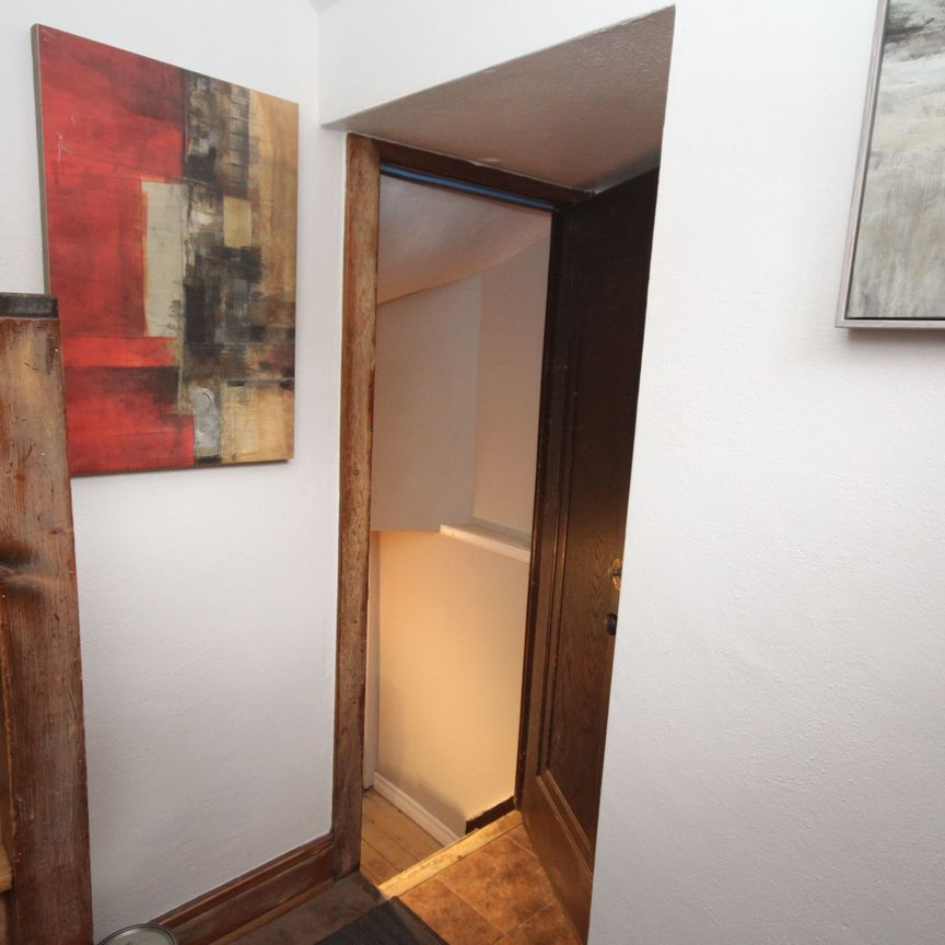 For Lease - 101 Kingsmount Park Road Unit# Lower, Toronto, Ontario - Photo 1