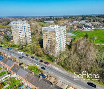 2 bedroom flat to rent - Photo 2