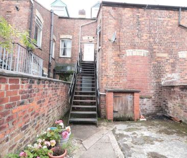 2 bedroom apartment to rent - Photo 4