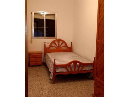 Piso de alquiler en Calle de Santa Teresa de Jesús, 19, Centro Urbano - Photo 3