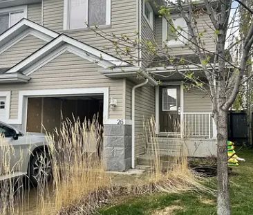 Fantastic Corner Duplex 3 Bed 2.5 Bath Backing onto Park with Mature Trees | 26 - 120 Magrath Road Northwest, Edmonton - Photo 1