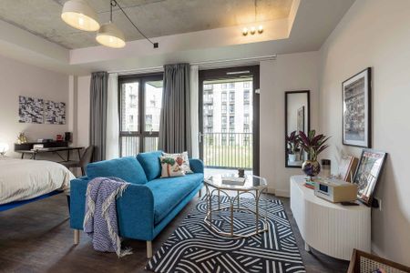 2 Bed Apartment - Photo 5